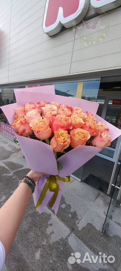 Пионовидные розы букет