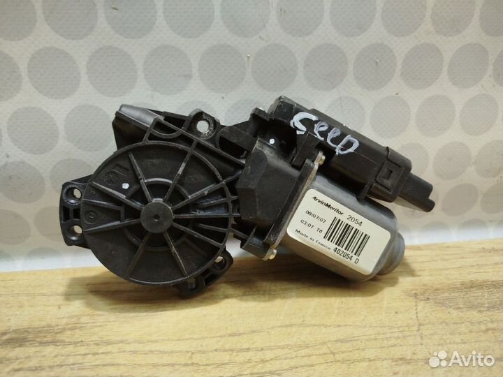 Моторчик стеклоподьемника