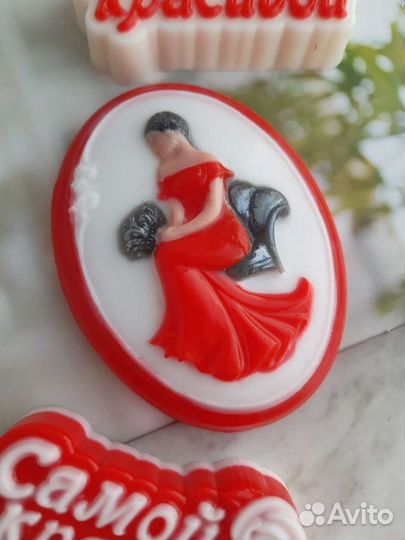 Мыло и букеты ручной работы