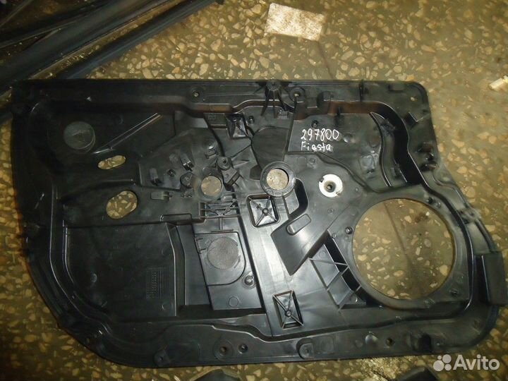 Стеклоподъемник электрический передний левый