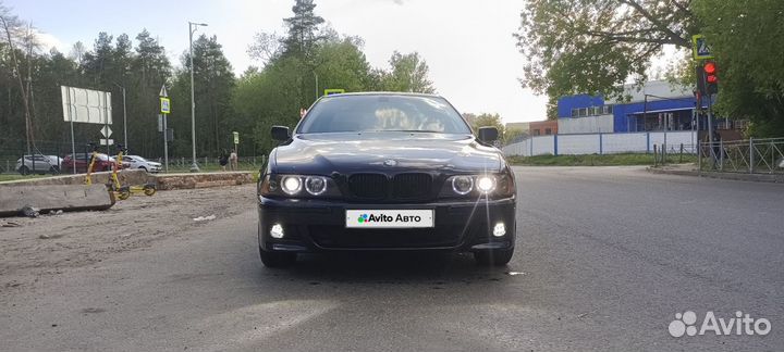 BMW 5 серия 2.5 МТ, 2001, 300 000 км