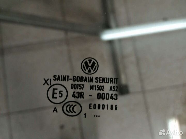 Боковое стекло на VW multivan
