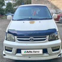 Toyota Town Ace Noah 2.0 AT, 1999, 337 000 км, с пробегом, цена 900 000 руб.