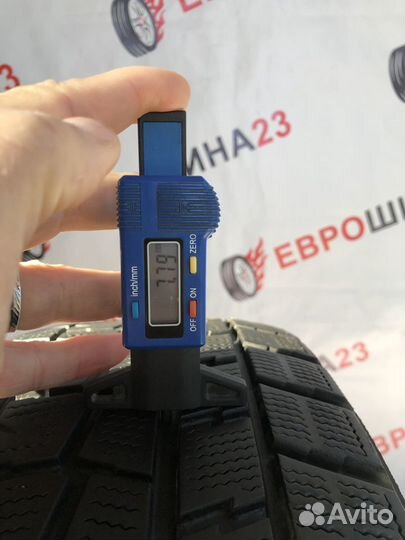 Dunlop Winter Maxx 215/45 R18 90Q