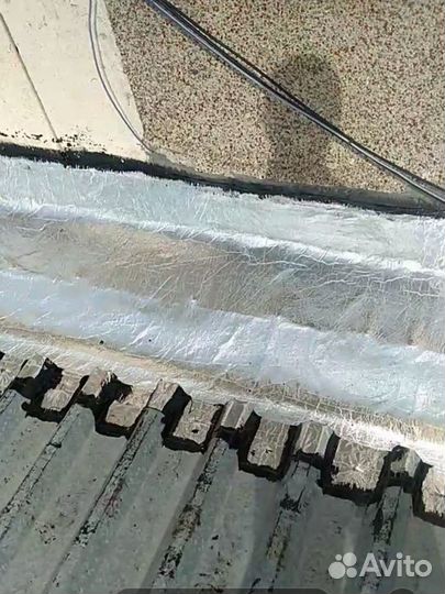 Ризолин самоклеящийся кровельный материал