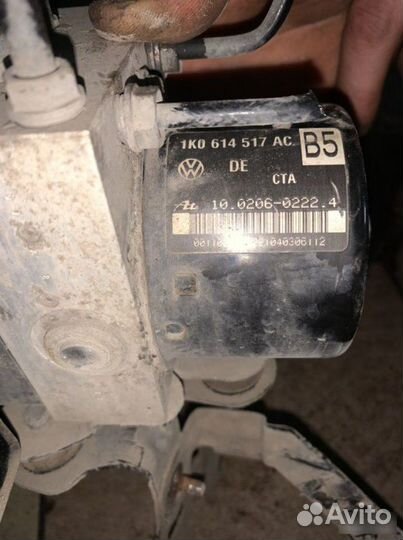 Блок ABS Volkswagen Touran