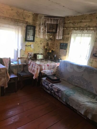 Дом 35,3 м² на участке 10,82 га