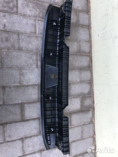 Накладка замка багажника бмв х1 е84