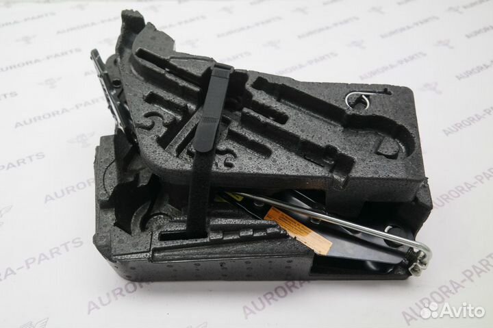 Домкрат audi Q7 2009-2015