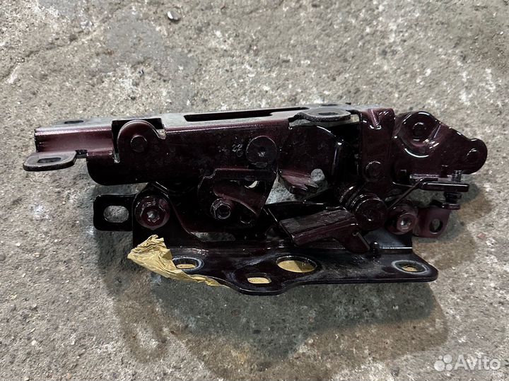 Mercedes W223 Петля капота левая A2238801700