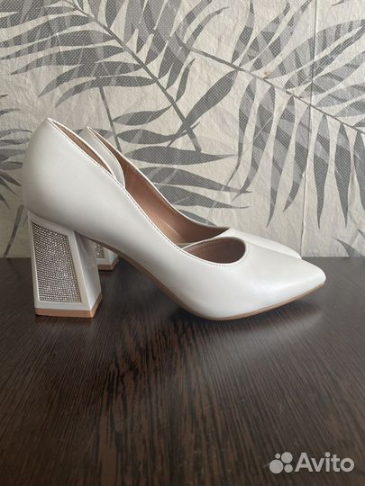 Туфли женские 39 размер