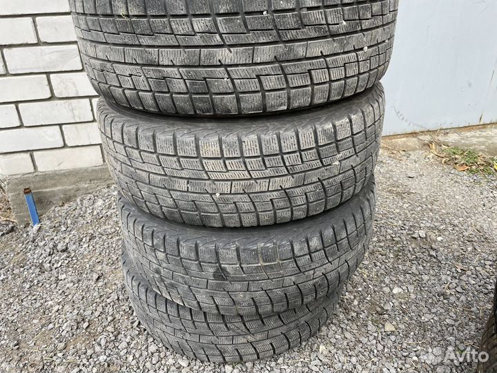 Yokohama Ice Guard IG30 195/60 R15