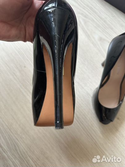 Лабутены туфли женские