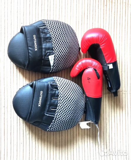 Боксерские перчатки детские Декатлон с рукавицами