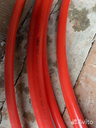 Труба Valtec PEX-evoh 16 мм х 2,0 (тёплый пол)