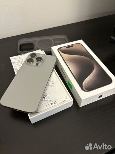 iPhone 15 Pro, 256 ГБ