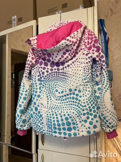 Горнолыжная куртка