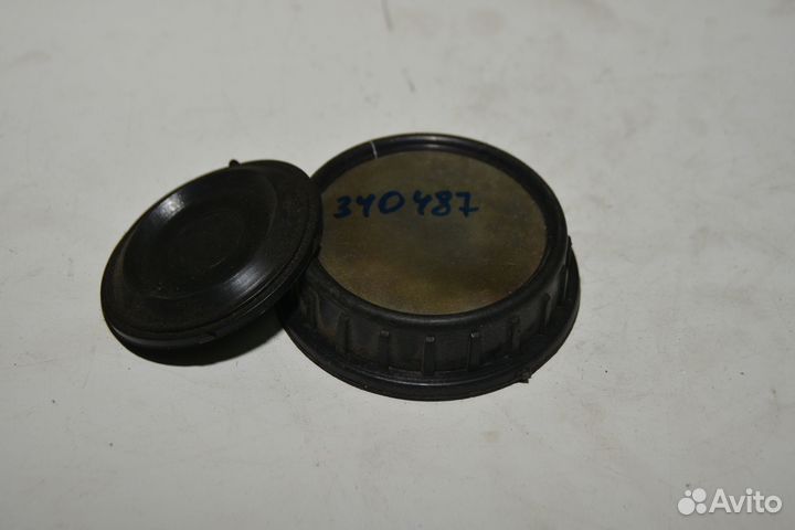 Крышка бака топливного вазклассика газ 3302 с прок