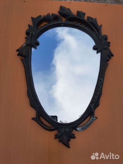 Зеркало настенное