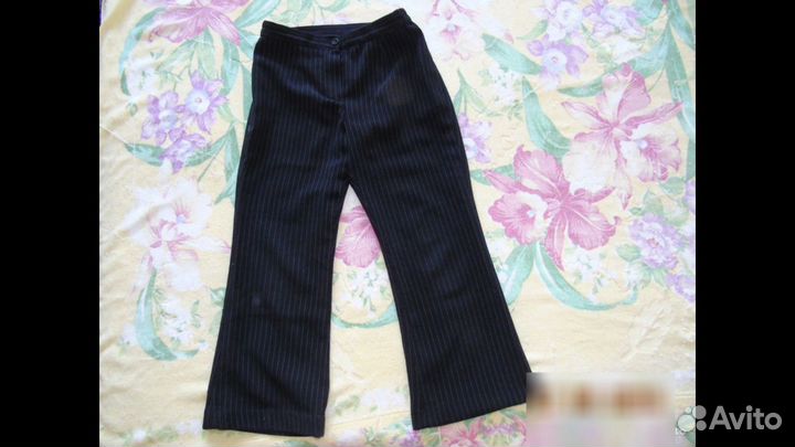 Школьная форма 5 предметов ченая в белую полоску