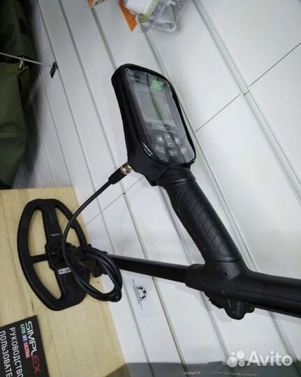 Металлоискатель nokta simplex lite