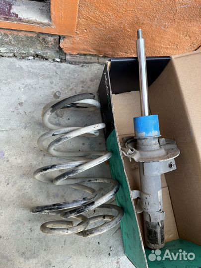 Амортизатор и пружины