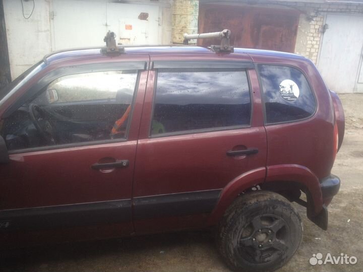 Chevrolet Niva 1.7 МТ, 2004, 200 000 км