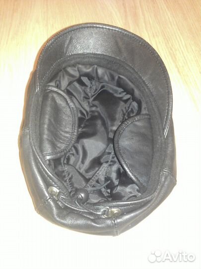 Кепка из натуральной кожи