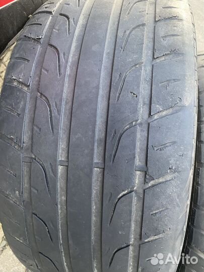 Minerva F110 275/40 R20