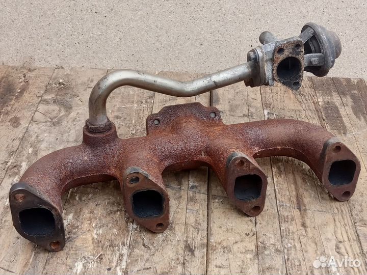 Коллектор выпускной Chrysler Voyager 2,5td