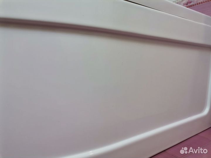 Ванна акриловая