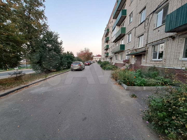 3-к. квартира, 52 м², 2/5 эт.