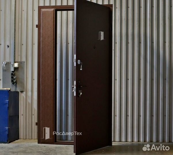 Дверь тамбурная металлическая