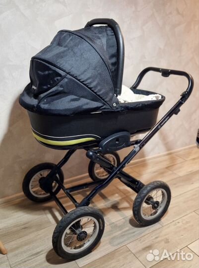 Коляска для новорожденных
