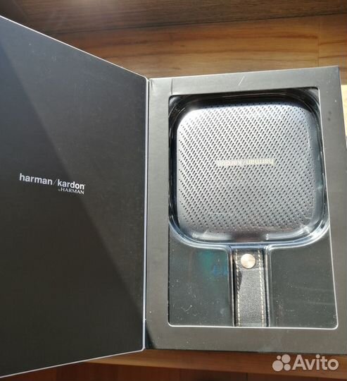 Портативная колонка Harman/Kardon Neo