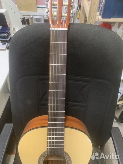 Классическая гитара Cort AC100 Semi Gloss