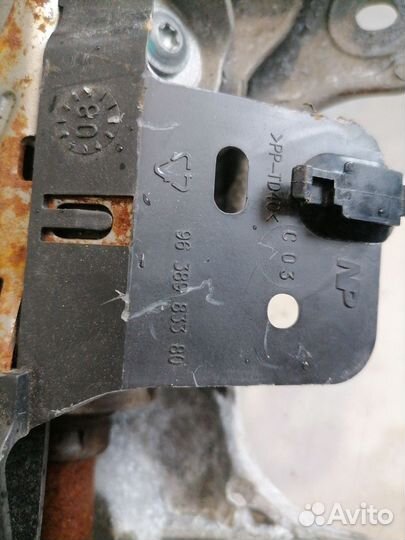 Колонка рулевая Peugeot 206