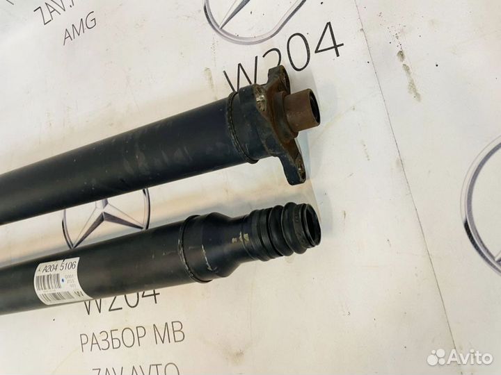 Карданный вал Mercedes W204
