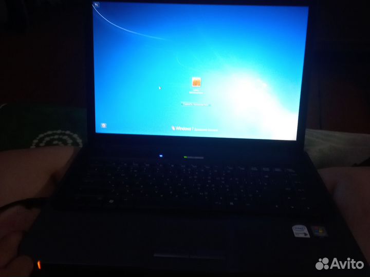 Ноутбук HP 530