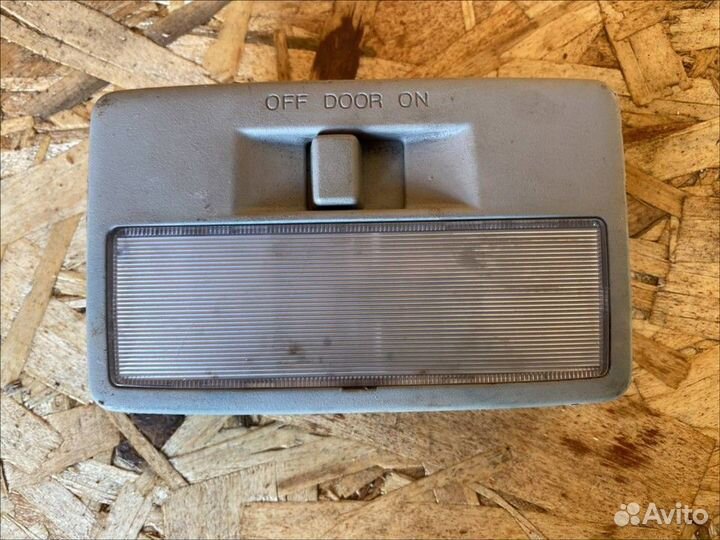 Плафон внутреннего освещения Mazda 3