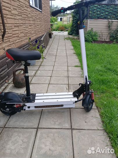 Электросамокат kugoo m2