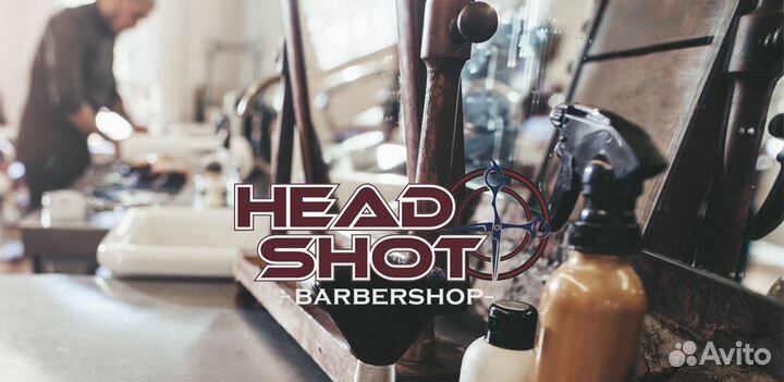 Барбер, барбер-леди, парикмахер, мужской мастер