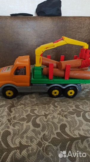 Большой грузовик игрушка