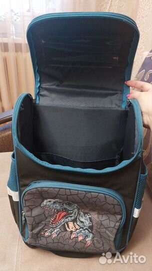 Рюкзак школьный для мальчика ортопедический