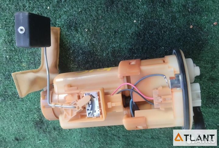 Бензонасос toyota vitz