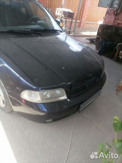 Audi A4 2.5 AT, 1999, 322 000 км