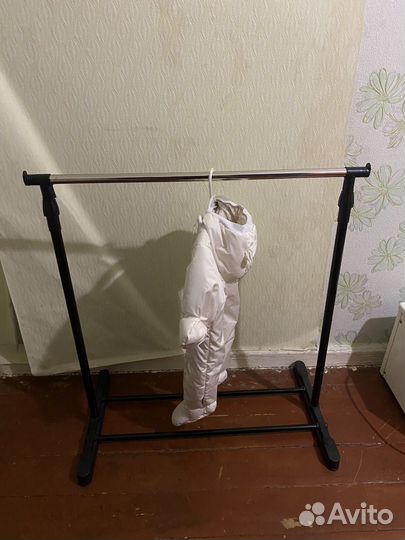 Вешалка напольная