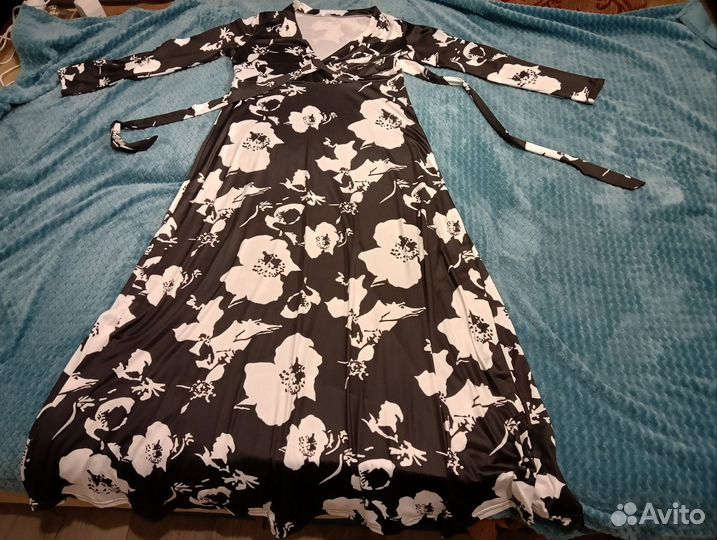 Женское платье, 50