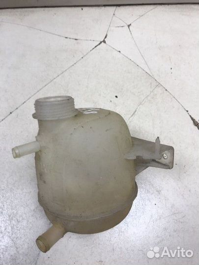 Бачок расширительный