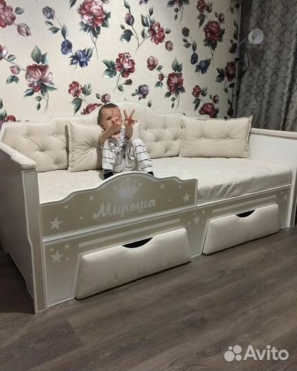 Кроватка с каретной стяжкой